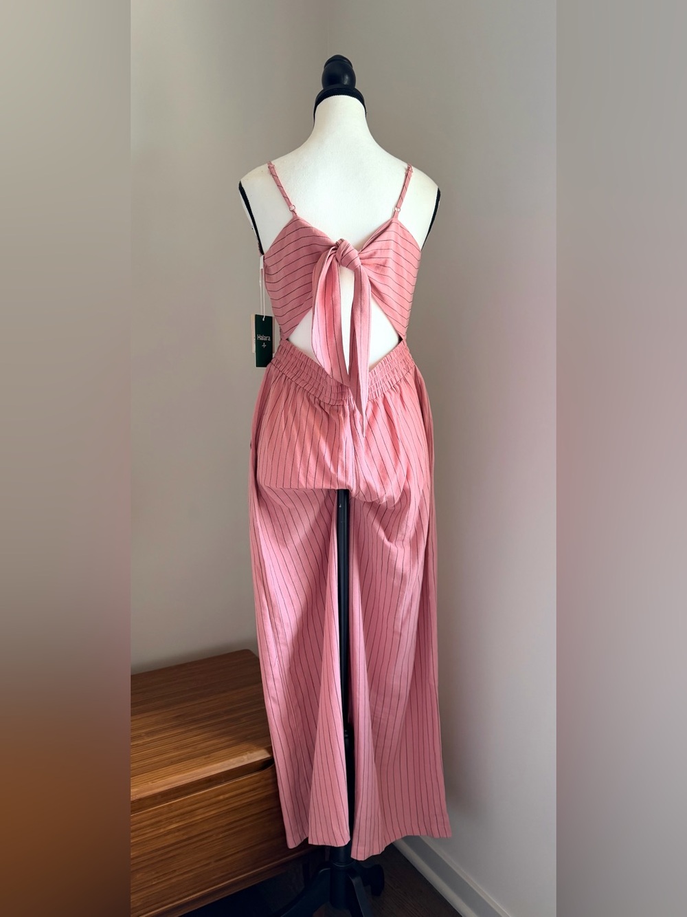 Halara Tie Back Cut Out Stripe Linen-Feel Slip Jumpsuit with Pockets – NWT - Picture 5 of 12